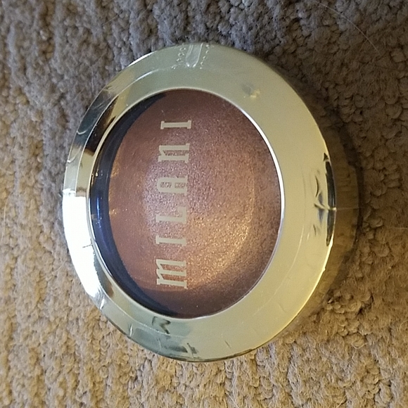 Milani Makeup New Milani Highlighter Poshmark